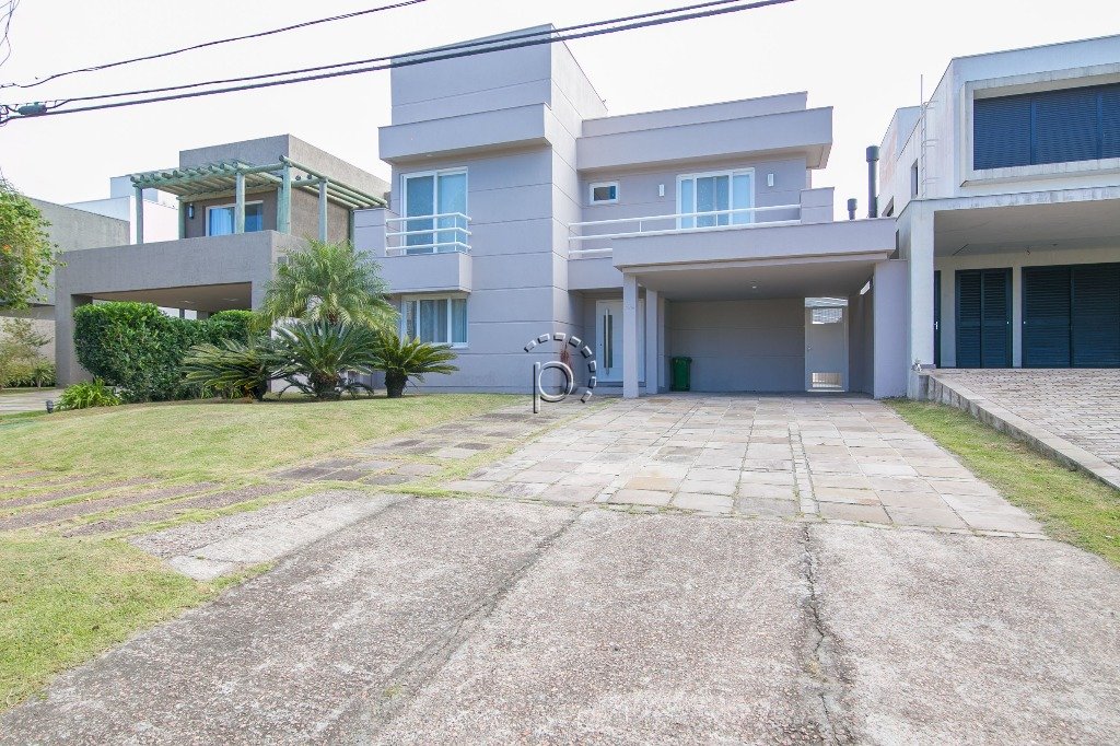 Venda de Casa em Condomínio em bairro Terra Ville com 455m² Área Const. e 912m² Áre