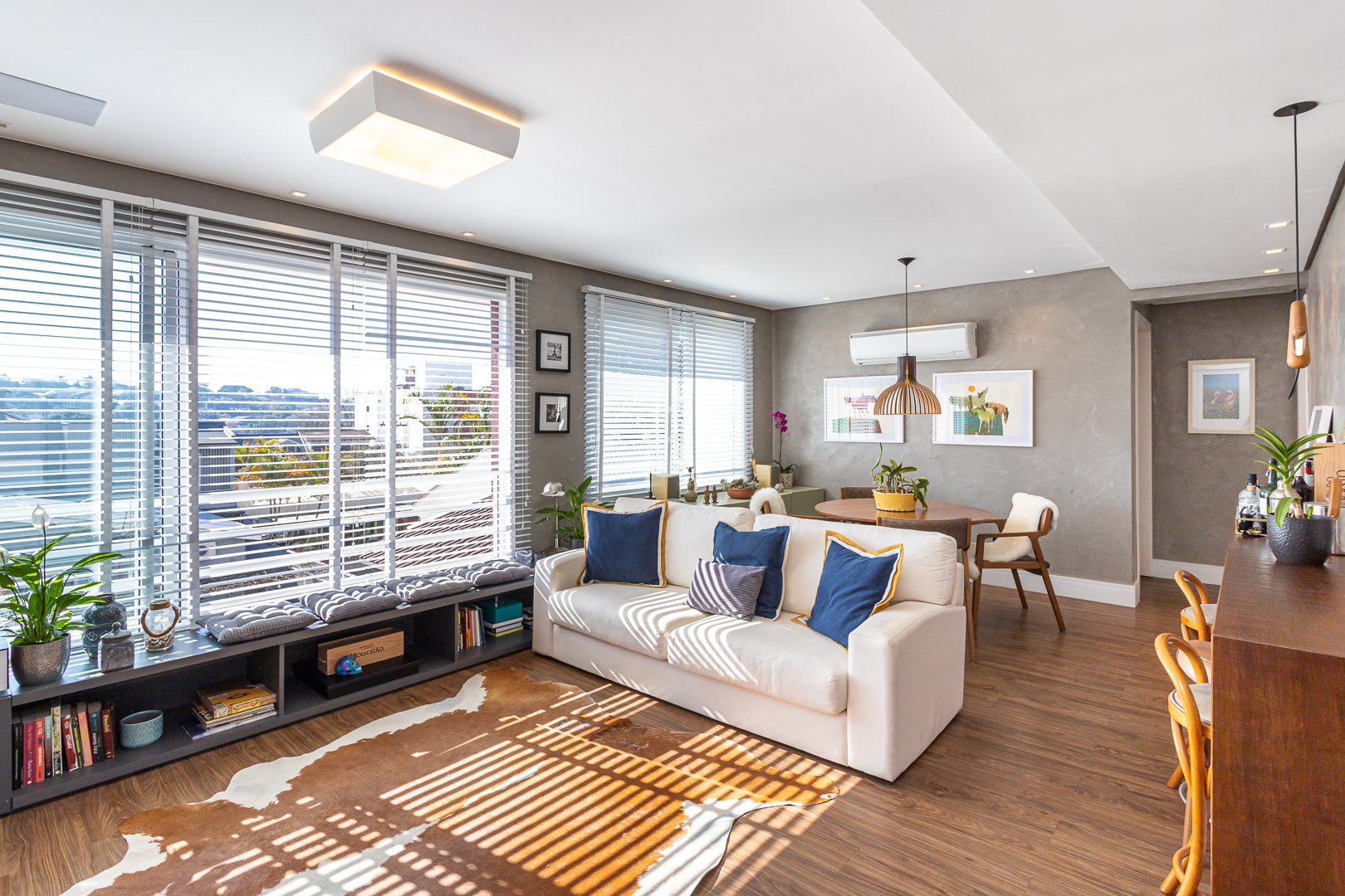 Apartamento de 2 dormitórios à venda no bairro Tristeza