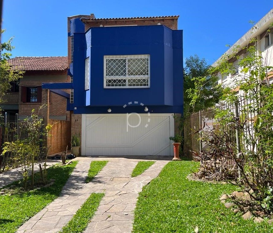 Casa de 3 dormitórios à venda no bairro Vila Conceição