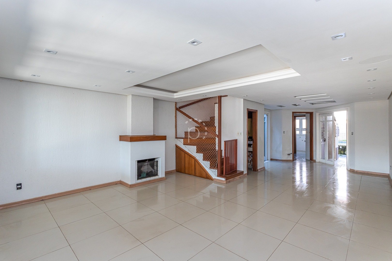 Venda de Casa Residencial em bairro Ipanema com 205.81m² Área Const.