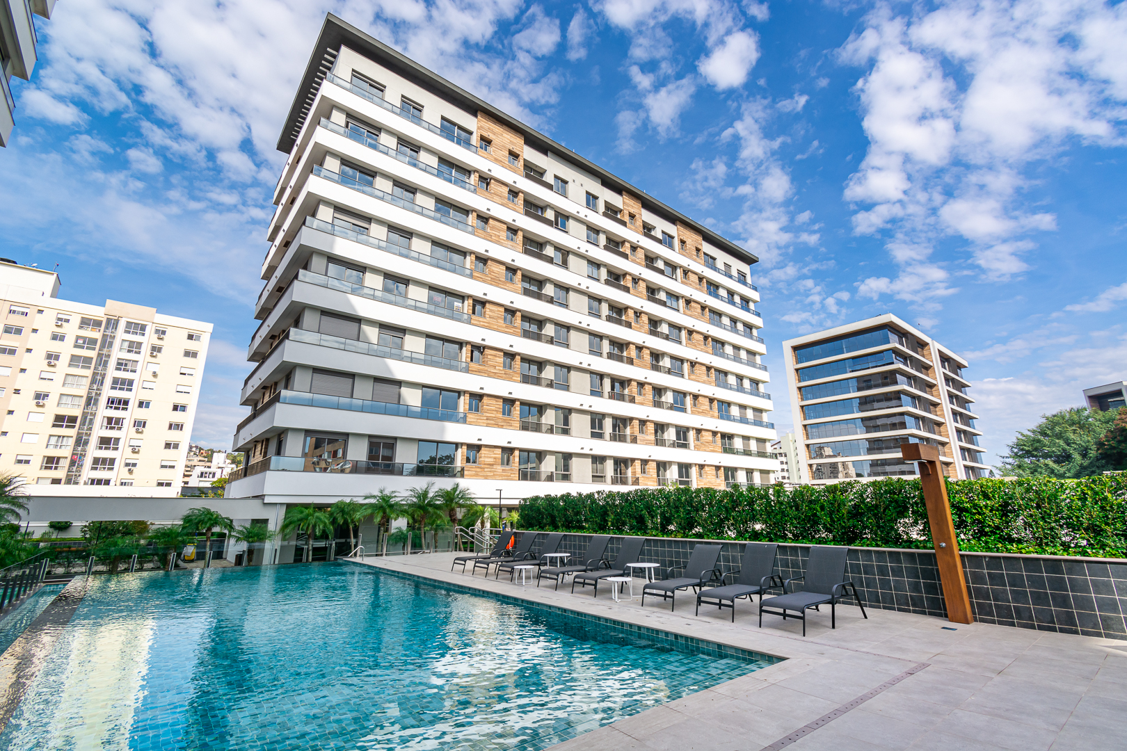 Venda de Apartamento em bairro Tristeza com 41m² Área Const. e 62m² Área Terreno