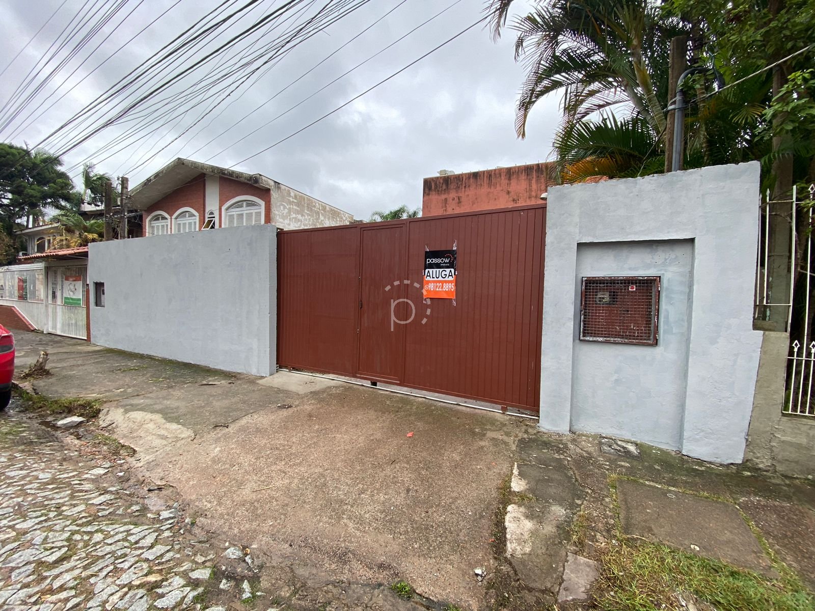 Locação de Terreno em PORTO ALEGRE-RS, bairro TRISTEZA com 338m² Área Const.