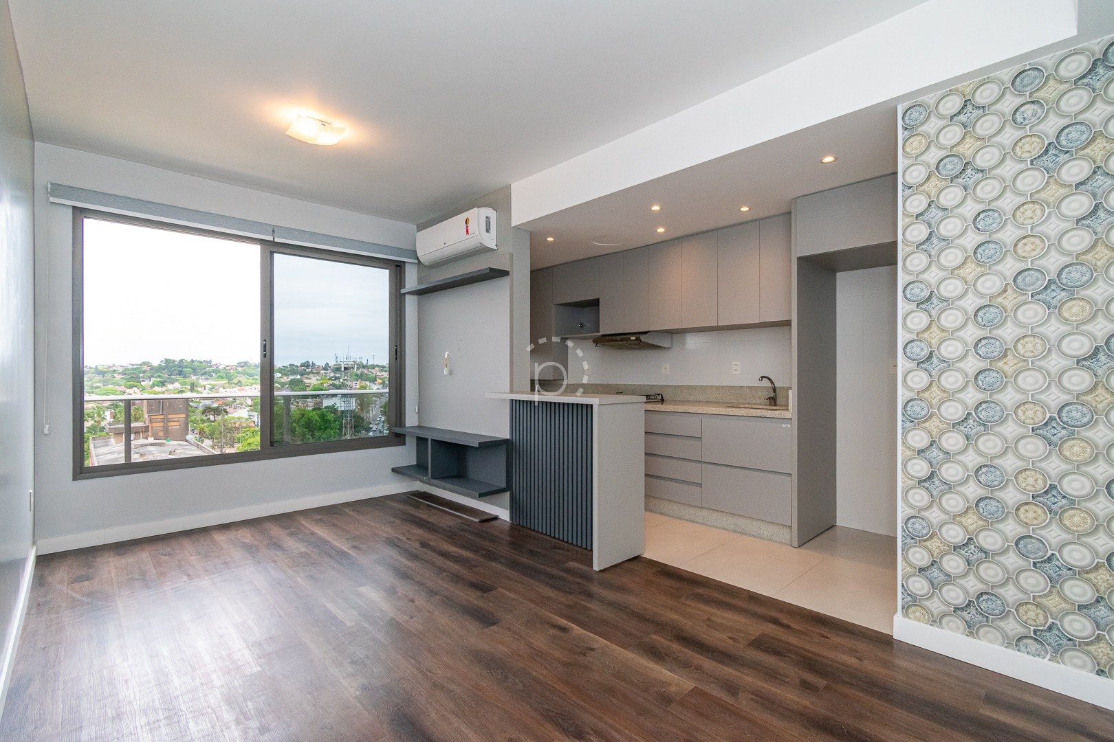 Venda de Apartamento em bairro Tristeza com 68m² Área Const.