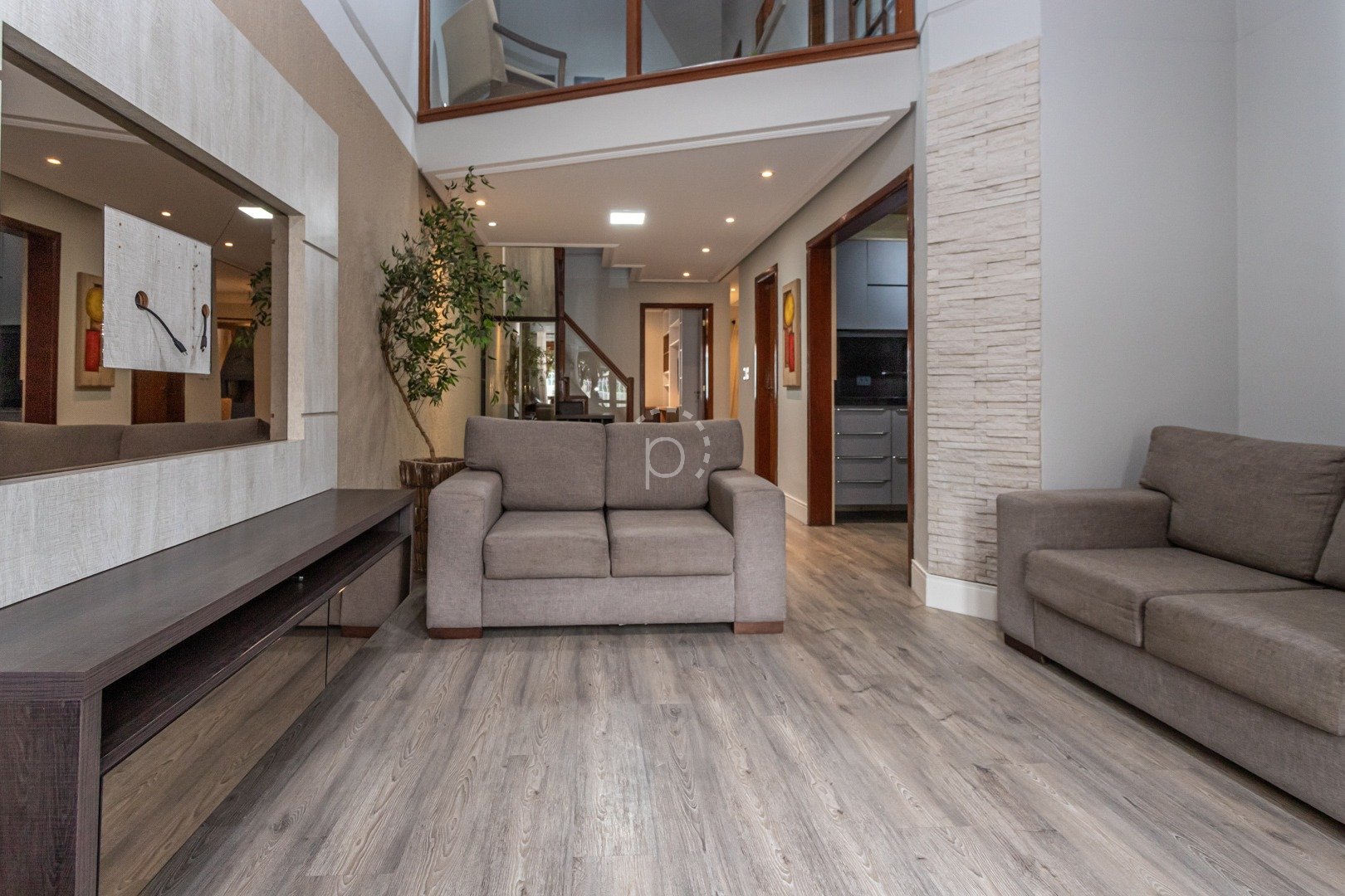Venda de Casa em bairro Hípica com 99m² Área Const.