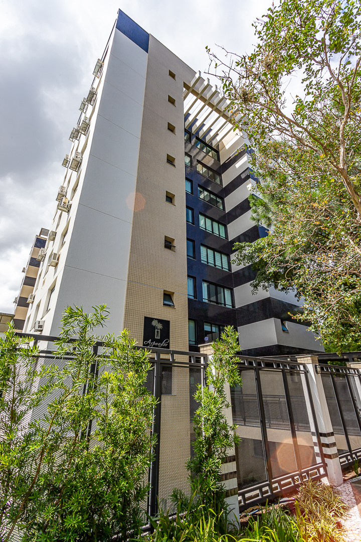 Venda de Apartamento em bairro Tristeza com 55.59m² Área Const.