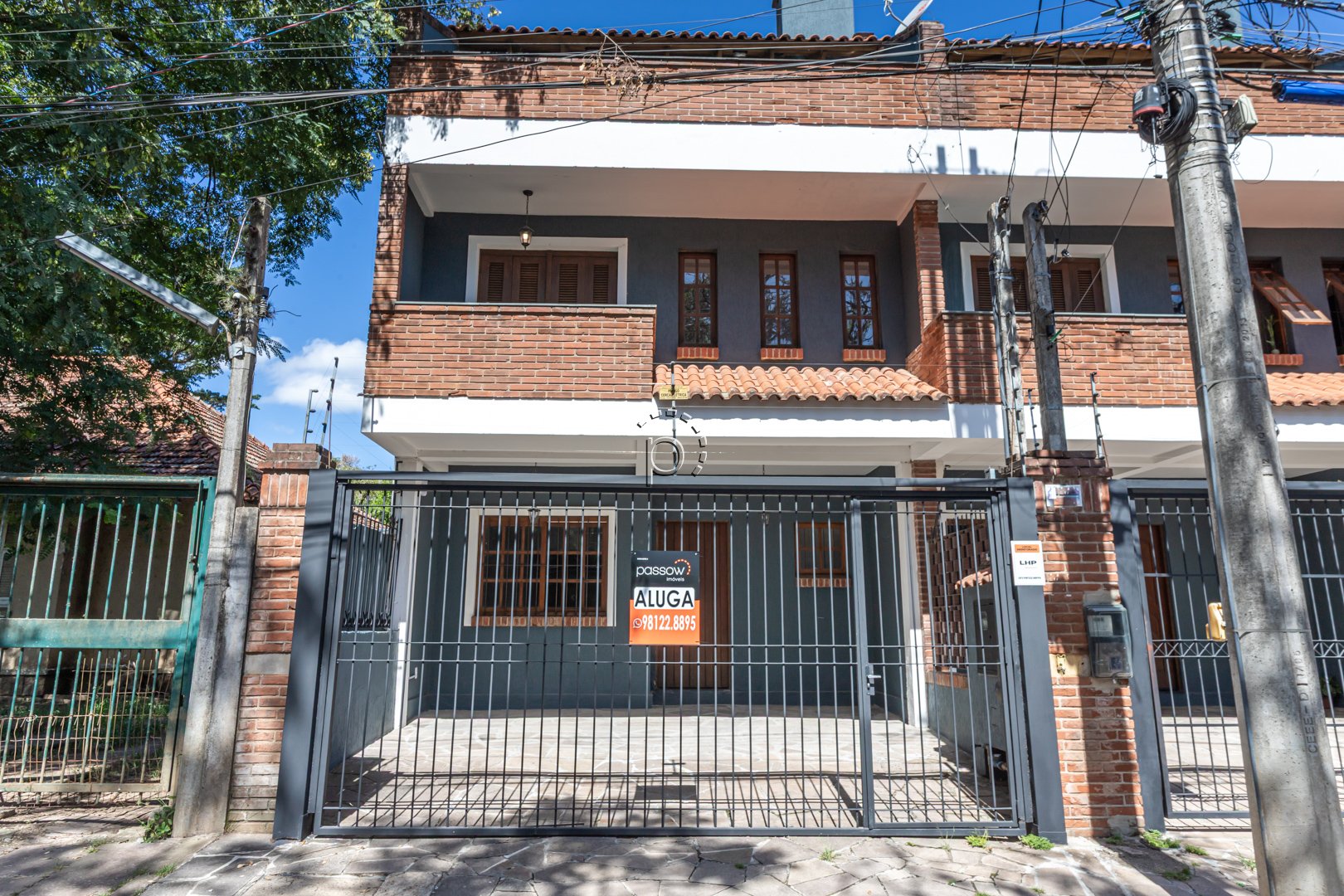 Casa no bairro IPANEMA (Ref: 17)