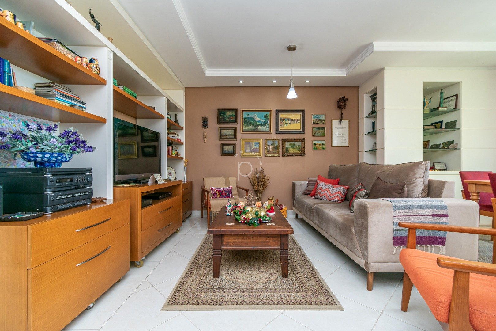 Apartamento de 3 dormitórios à venda no bairro Tristeza