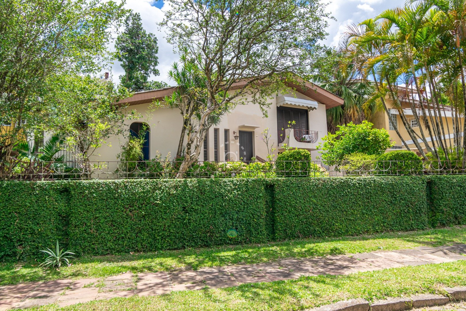 Casa de 3 dormitórios à venda no bairro Vila Assunção