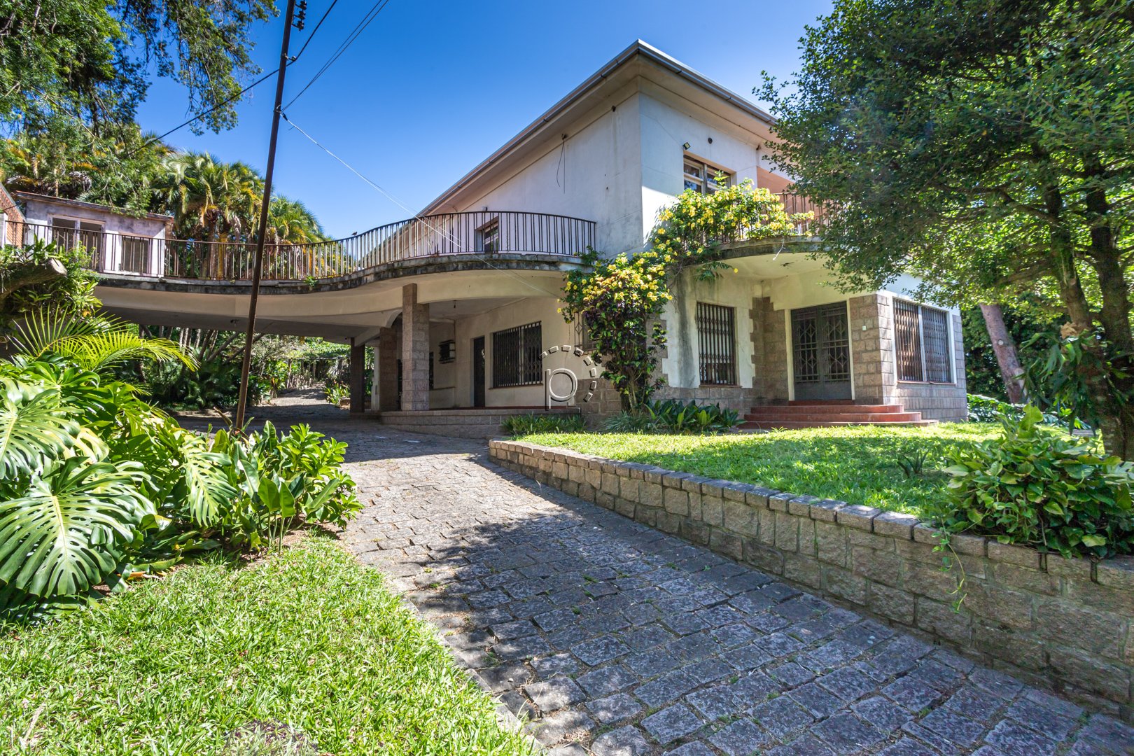 Casa no bairro TRISTEZA (Ref: 5110)