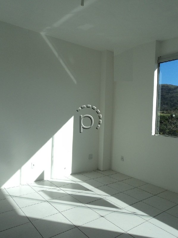Sala no bairro ABERTA DOS MORROS (Ref: 786)