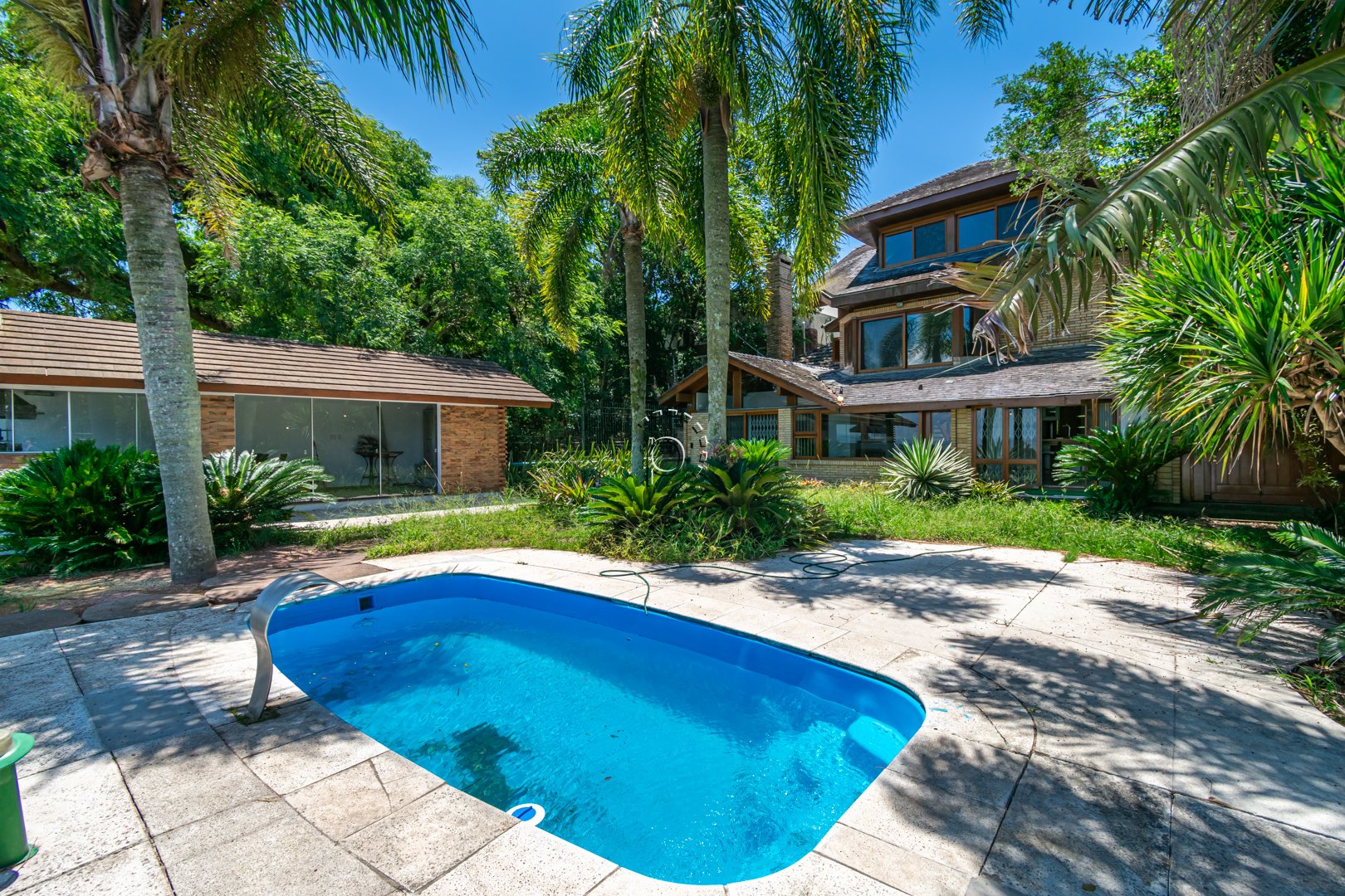Casa no bairro IPANEMA (Ref: 3398)
