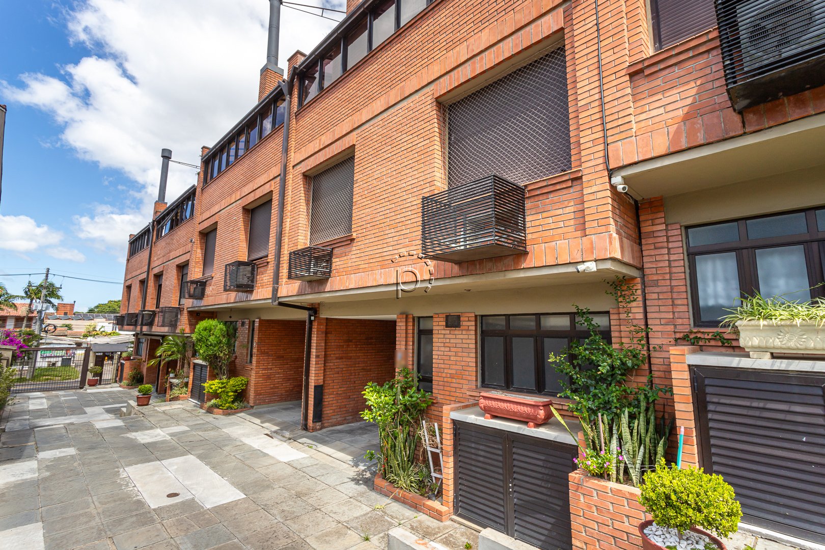 Casa em Condomínio no bairro CRISTAL (Ref: 4699)