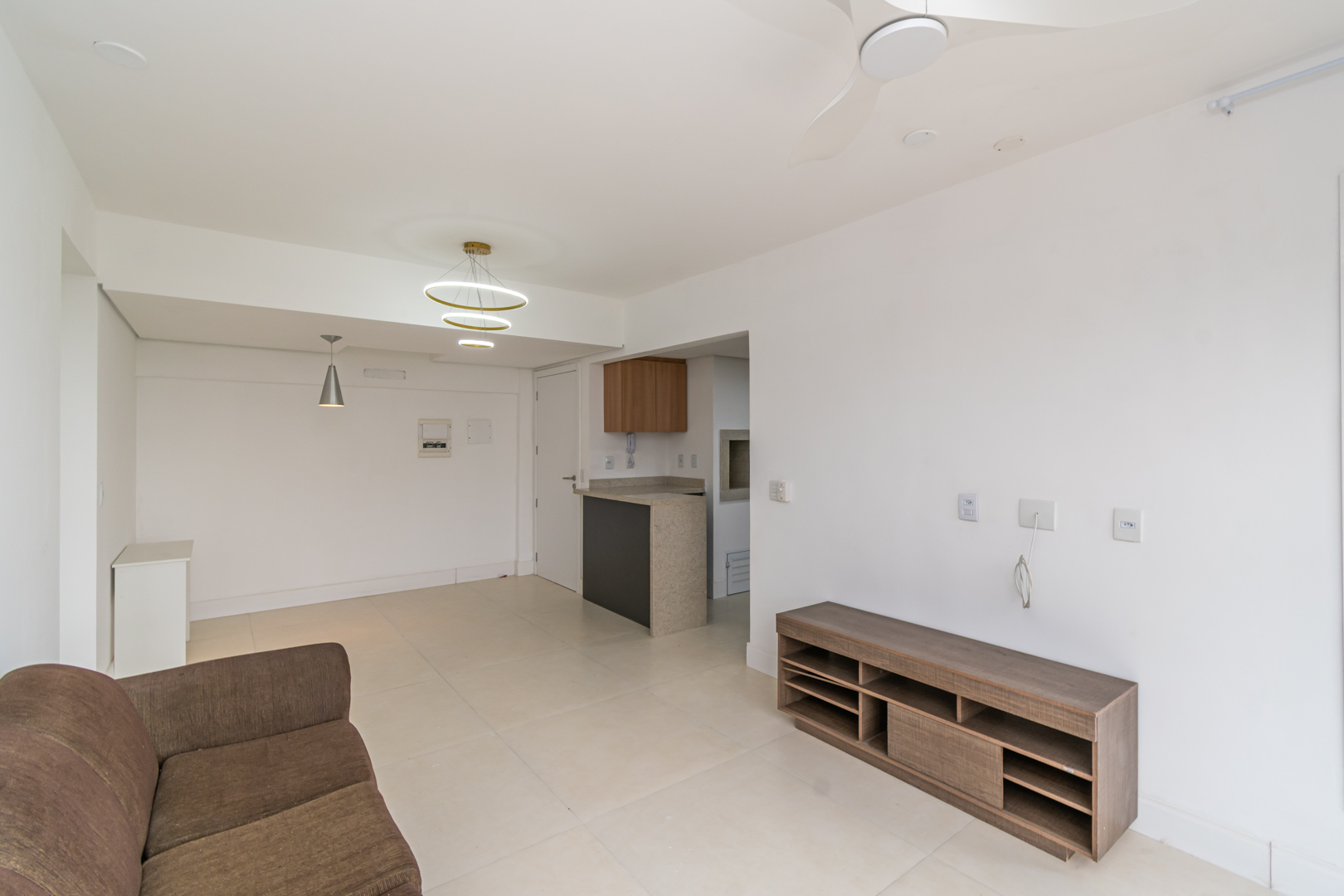 Apartamento no bairro TRISTEZA (Ref: 5191)