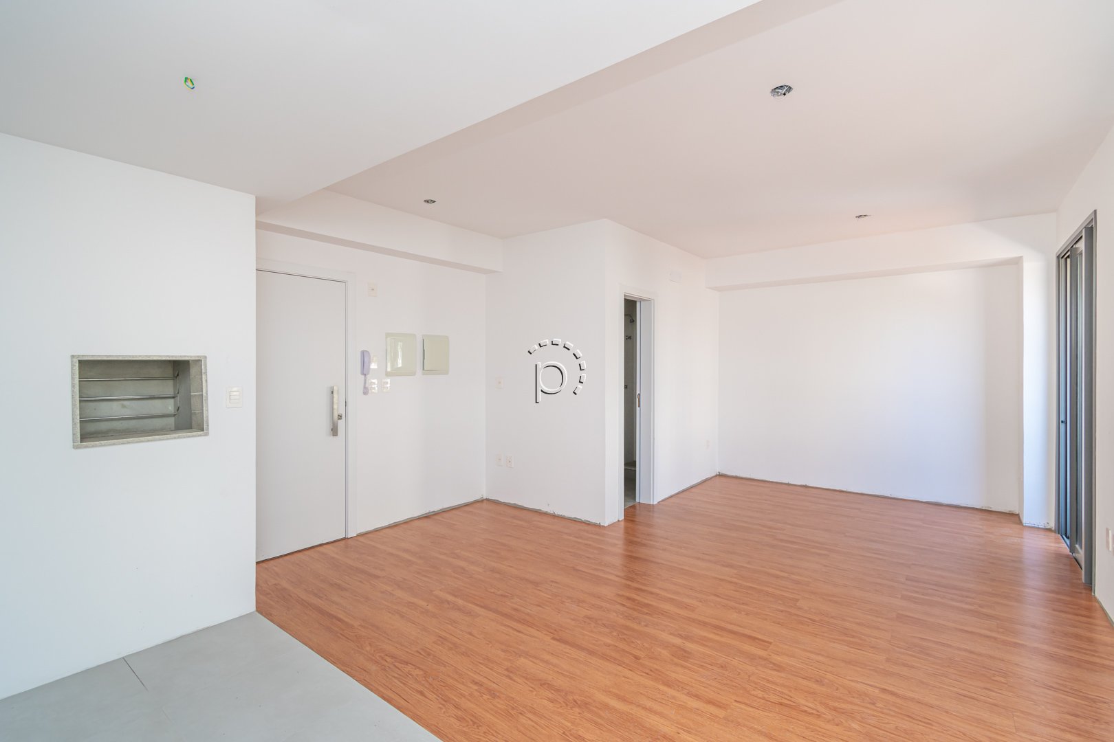 Apartamento no bairro TRISTEZA (Ref: 5195)