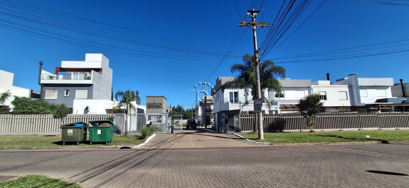 Casa em Condomínio no bairro HIPICA (Ref: 5240)