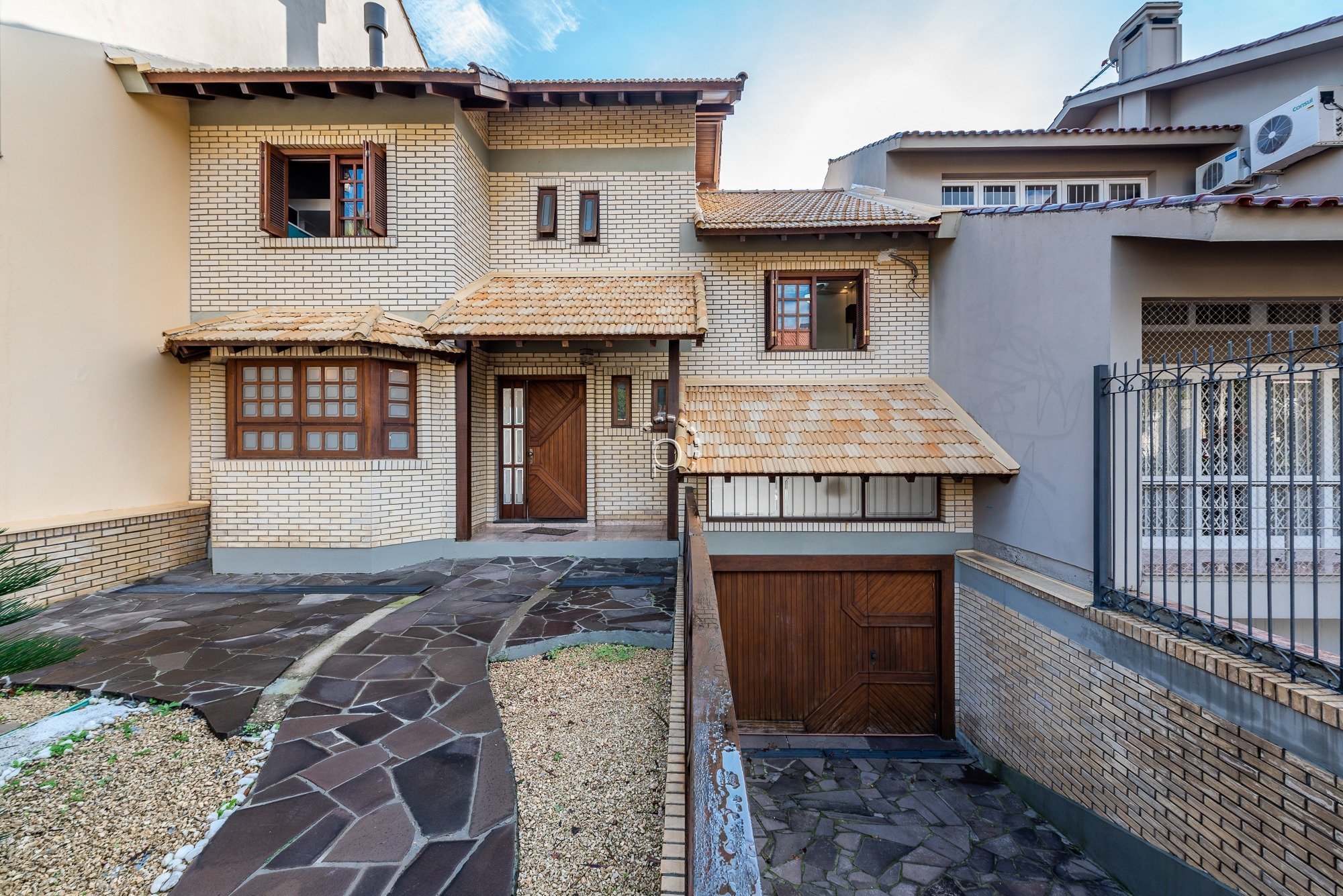 Casa no bairro ABERTA DOS MORROS (Ref: 5245)