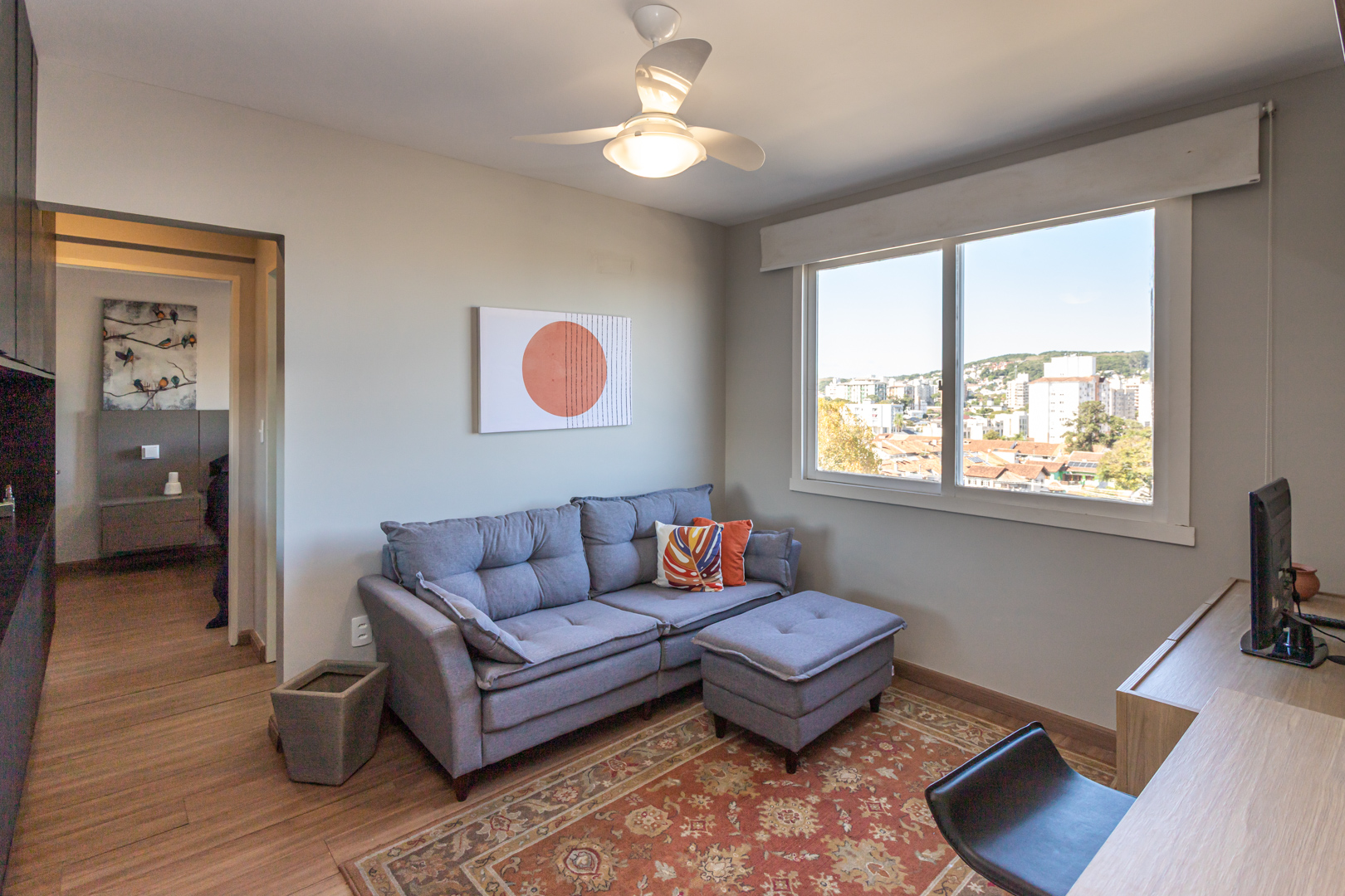 Apartamento de 1 dormitório, mobiliado, para alugar no bairro Tristeza