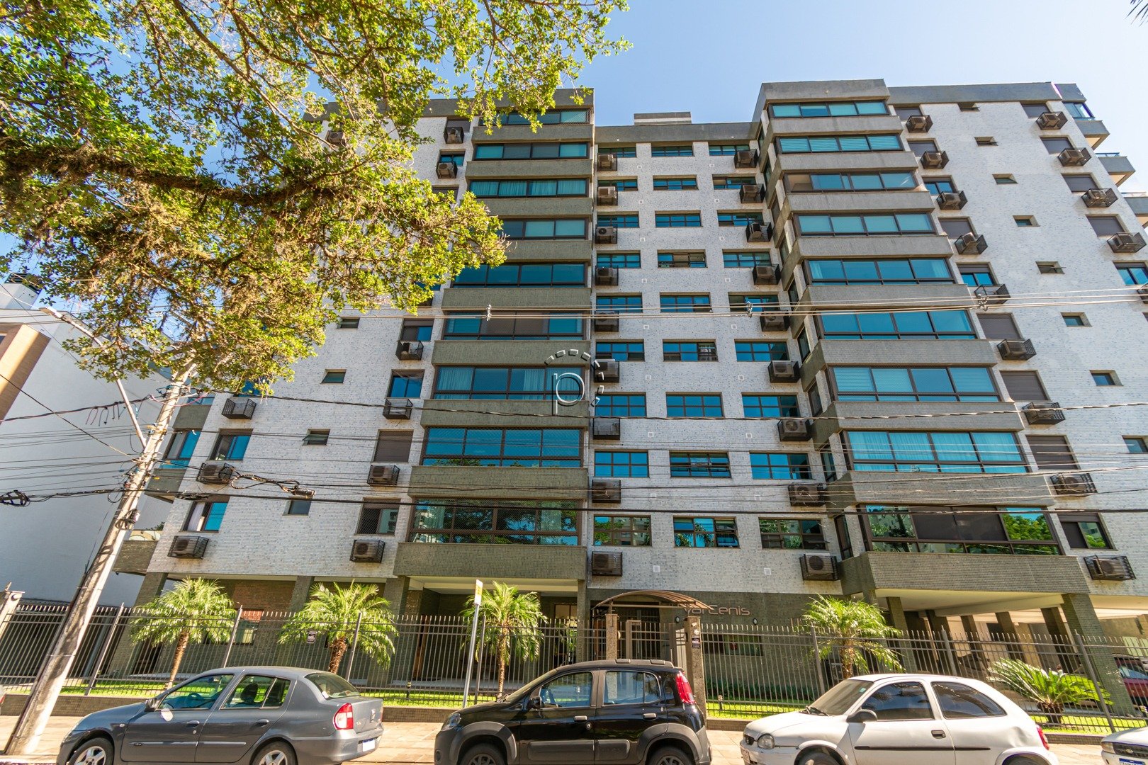 Apartamento de 3 dormitórios à venda no bairro Tristeza