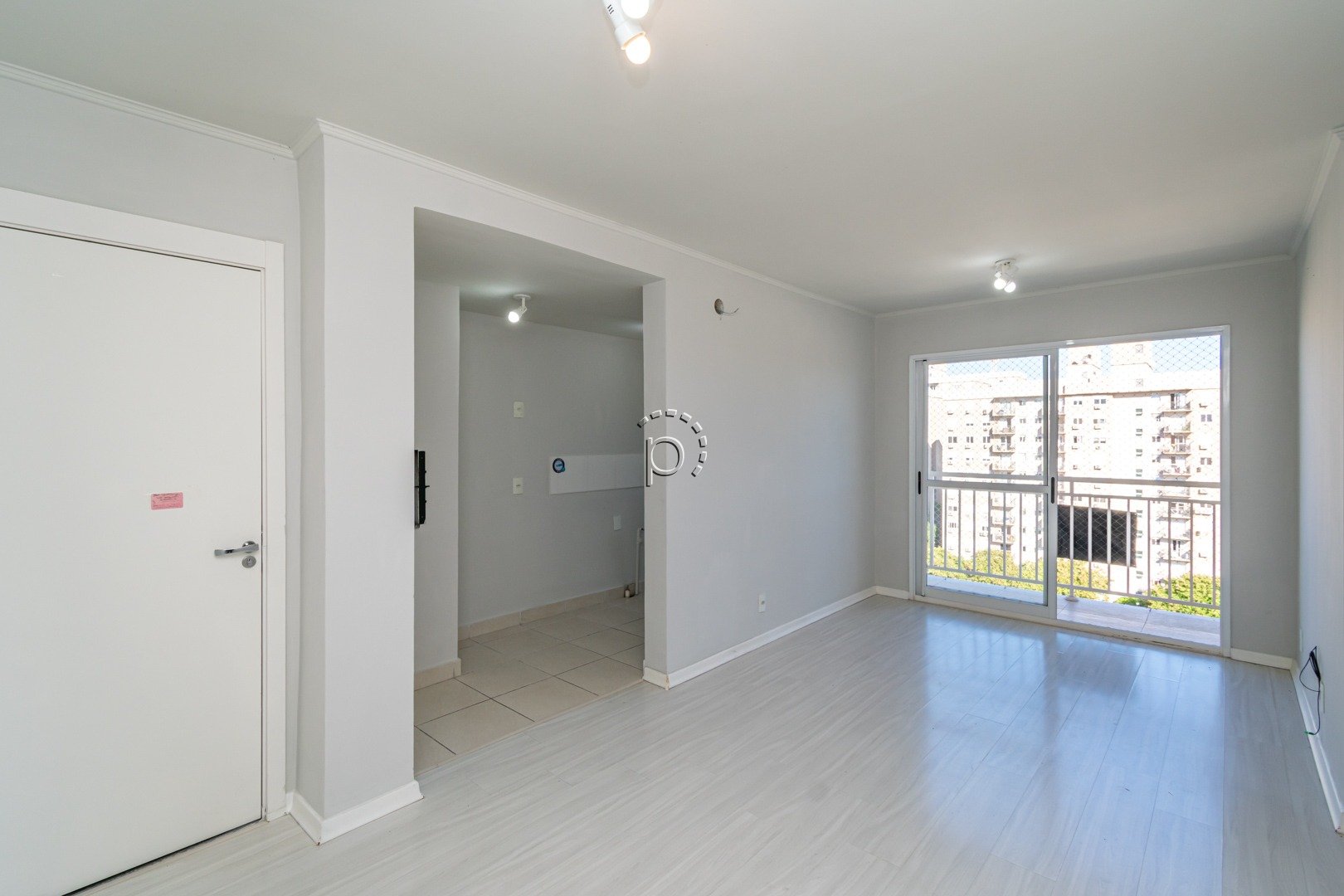 Apartamento de 3 dormitórios à venda no bairro Tristeza