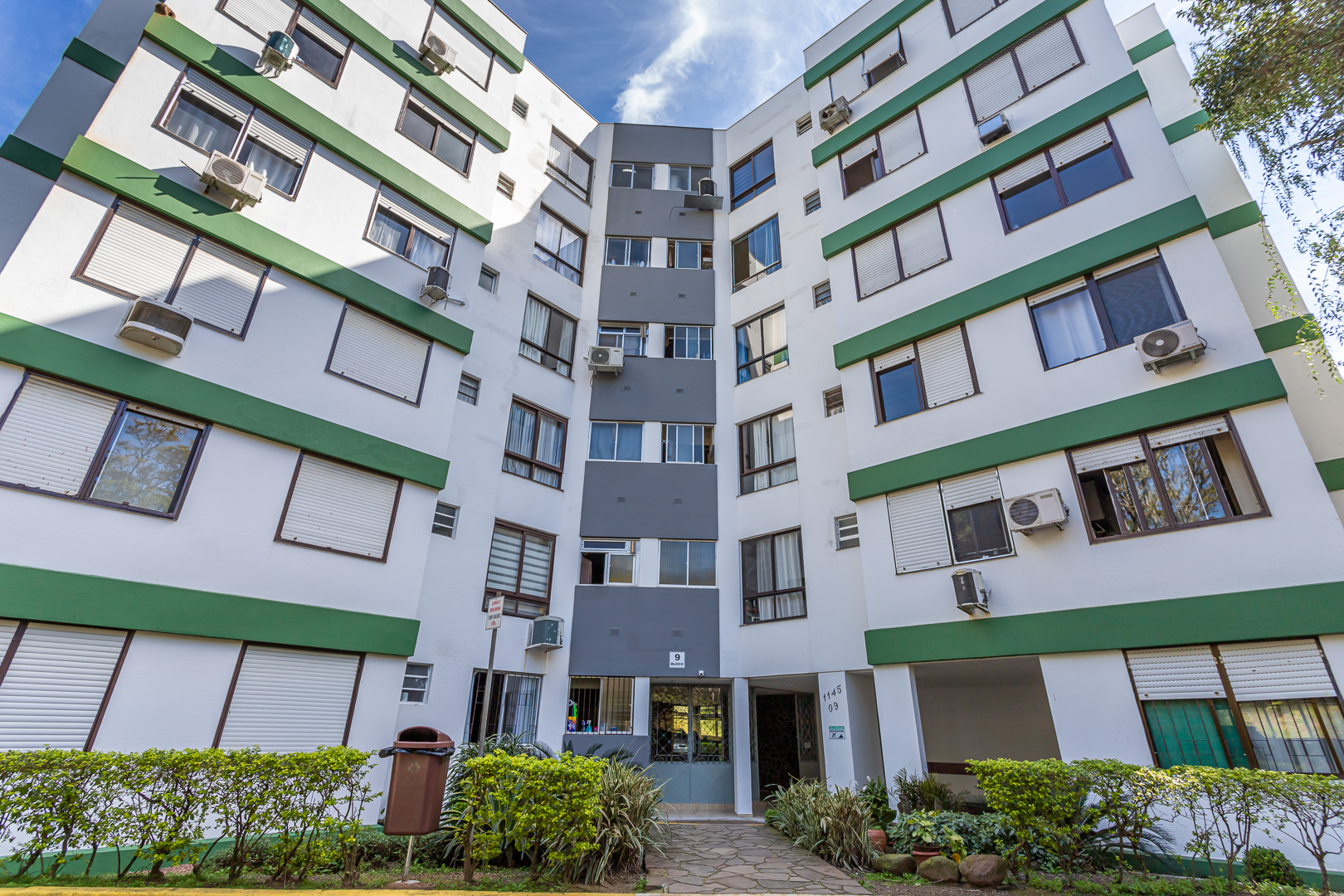 Apartamento no bairro Nonoai