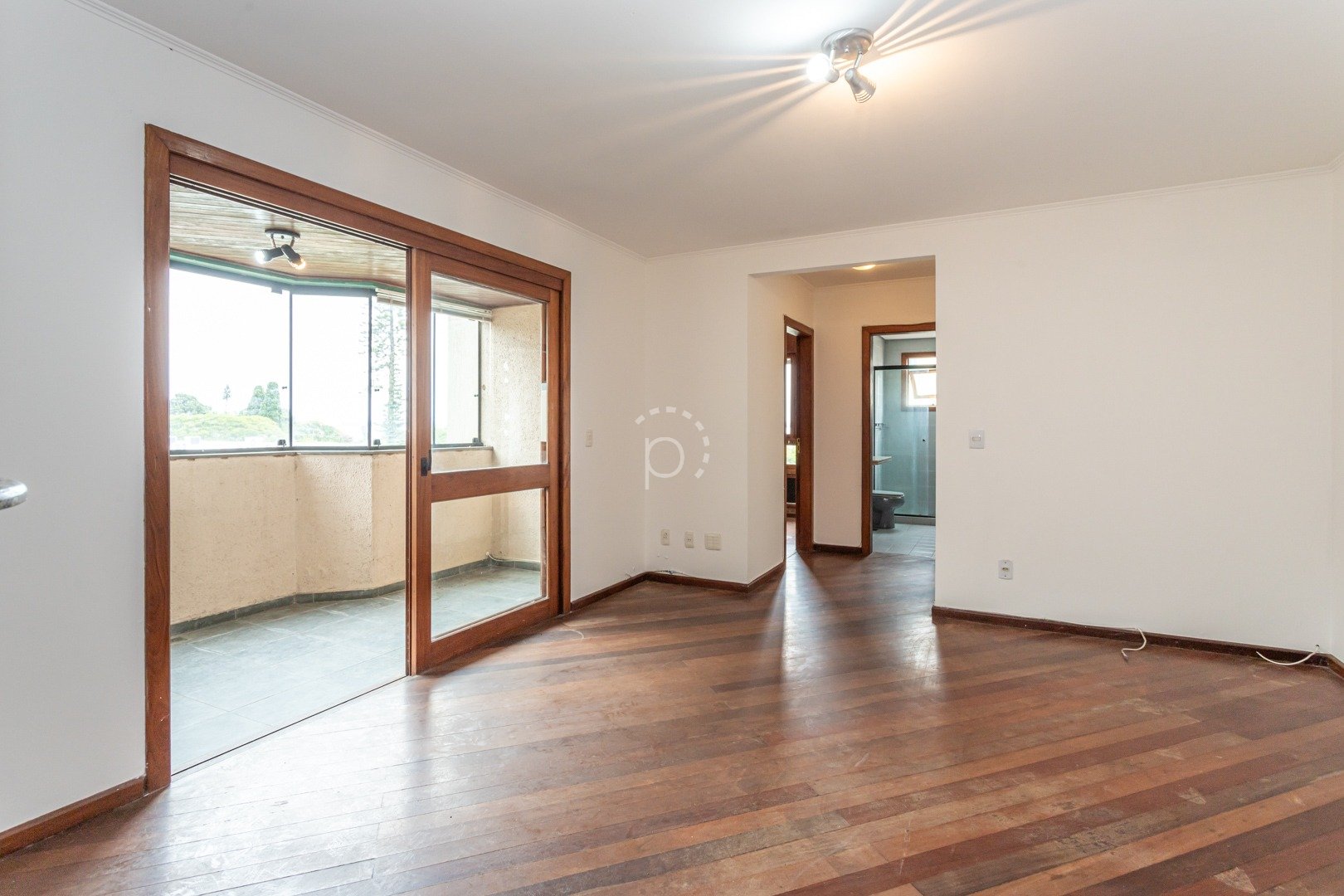 Venda de Apartamento em bairro Vila Assunção com 73m² Área Const. e 99m² Área Terre